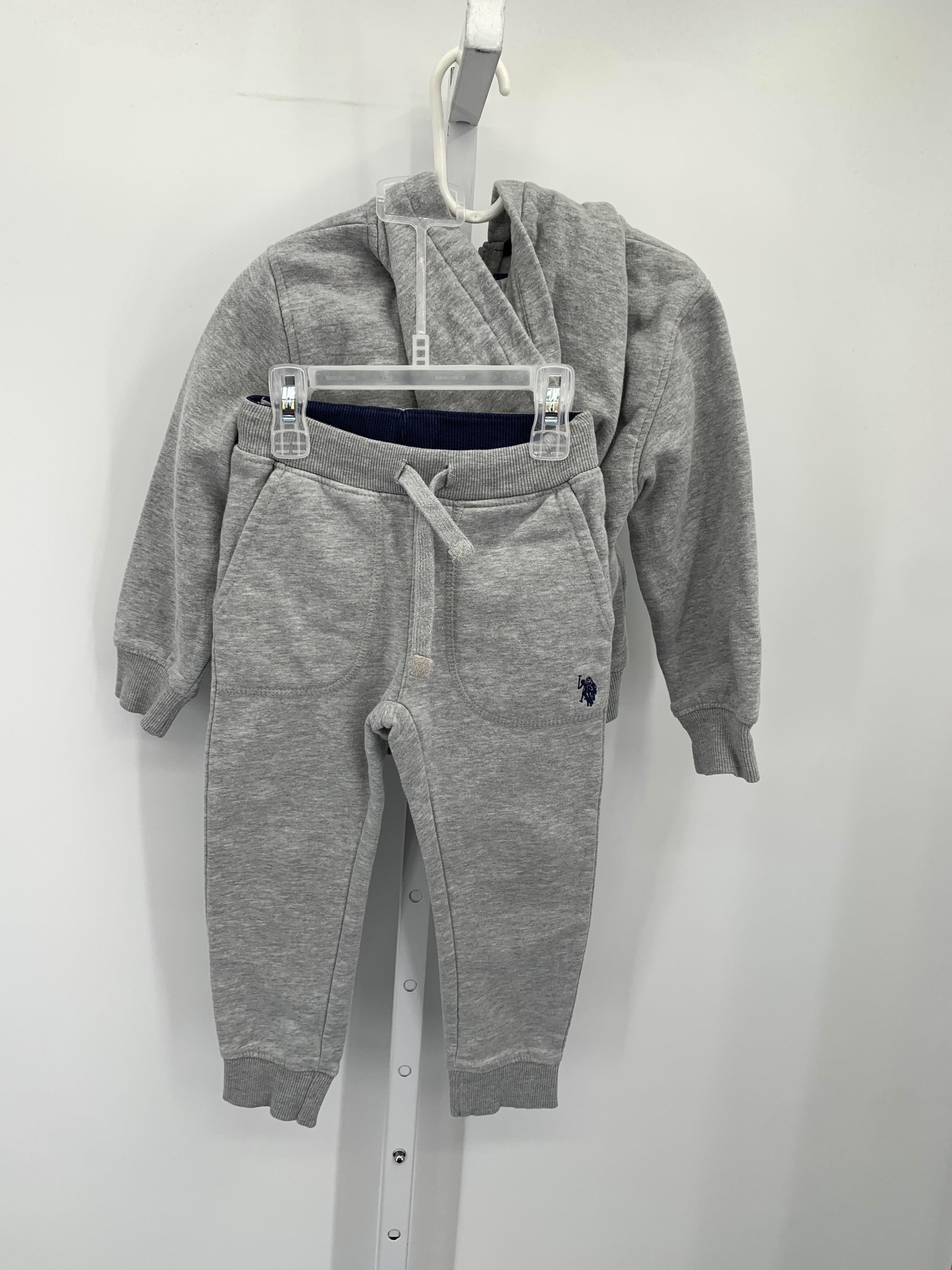 HOODED ZIP KNIT JACKET AND PANTS