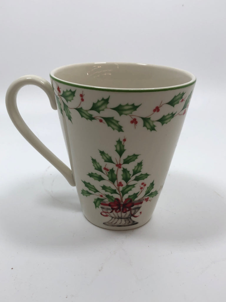 4 HOLIDAY LENOX MUGS.