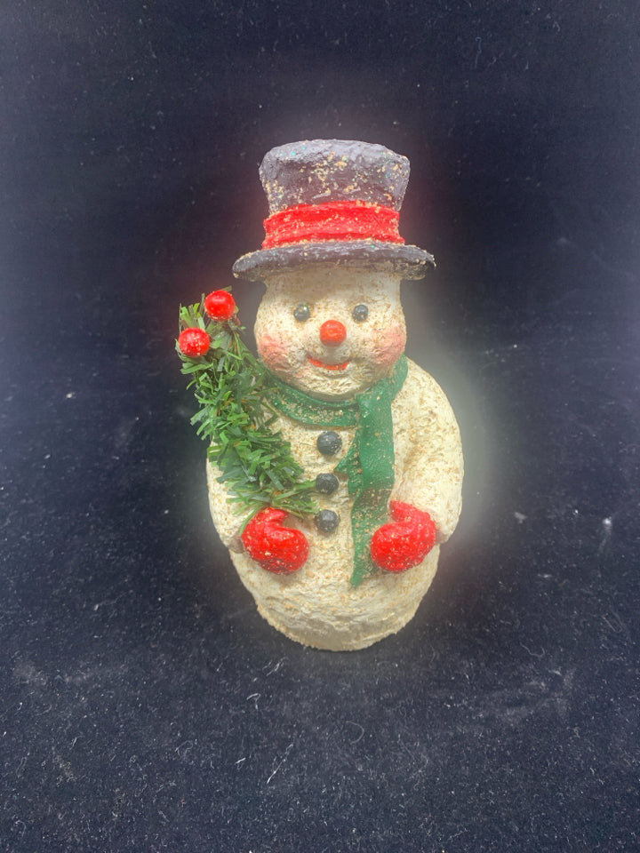 SNOWMAN W PINE IN HANDS.