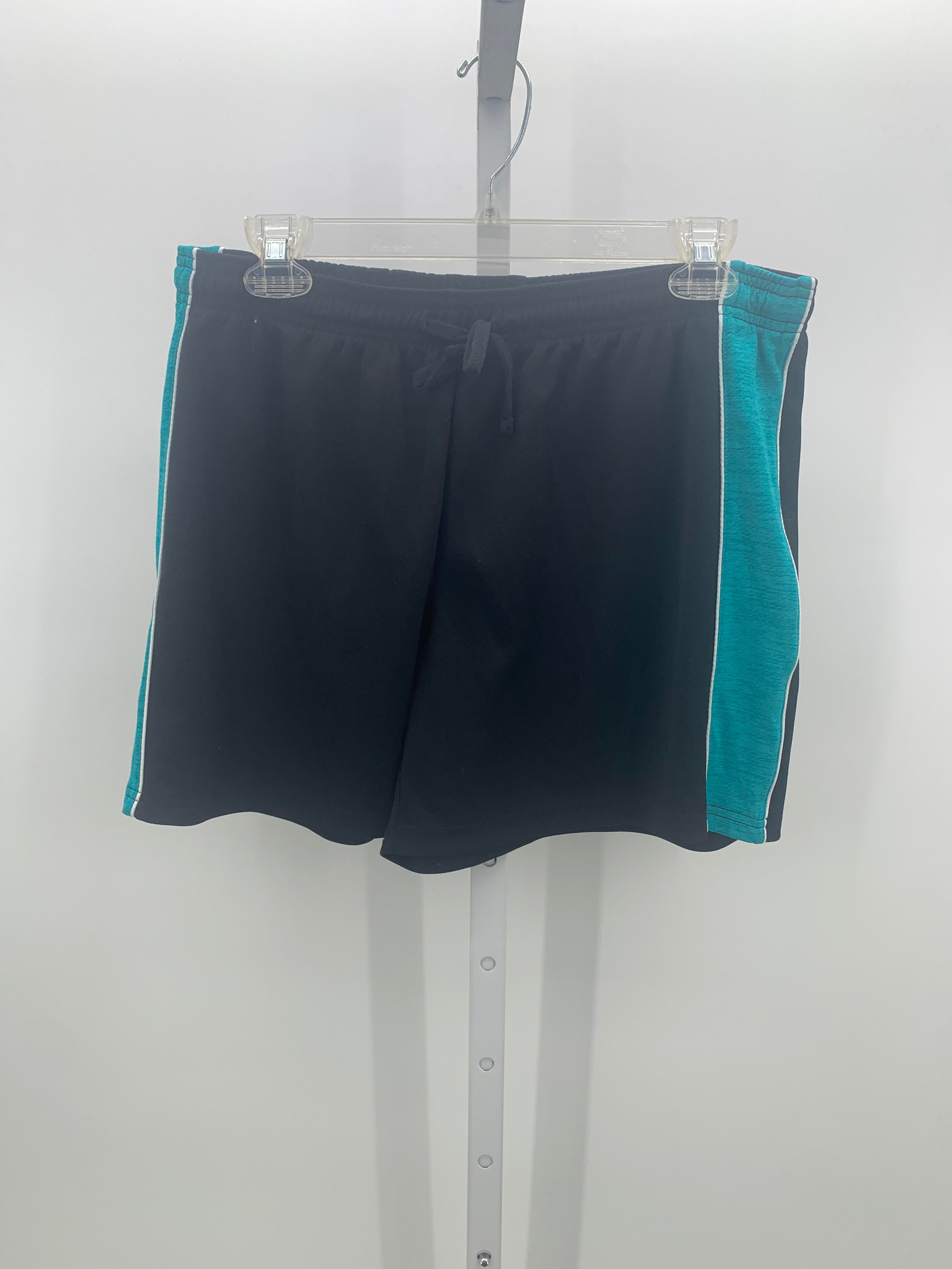Made for Life Size Medium Misses Shorts