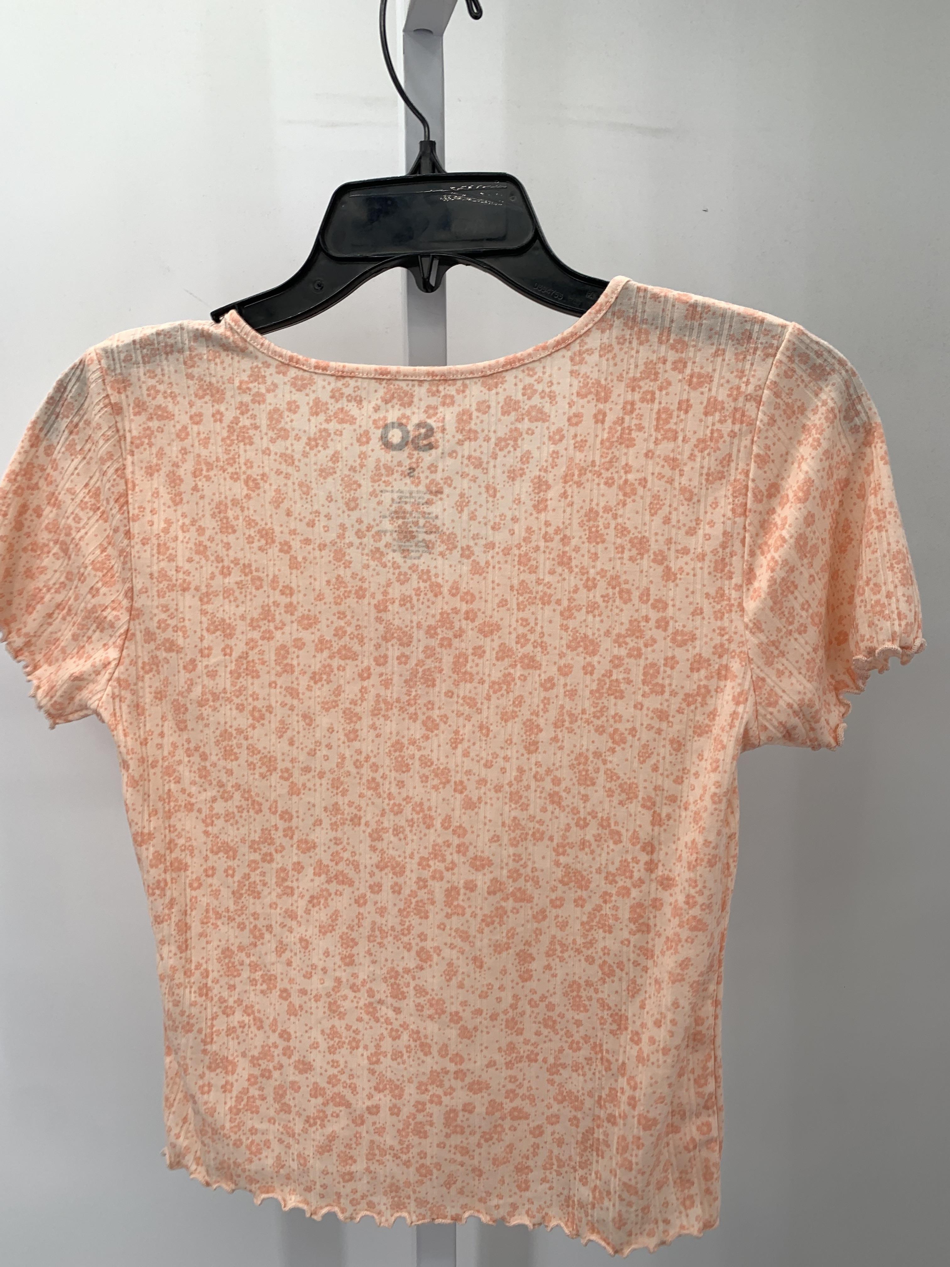 SO Size Small Juniors Short Sleeve Shirt