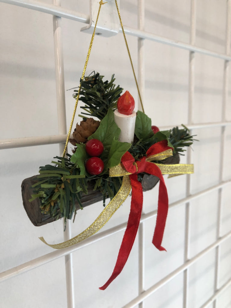 LOG ORNAMENT W/HOLLY AND CANDLE.