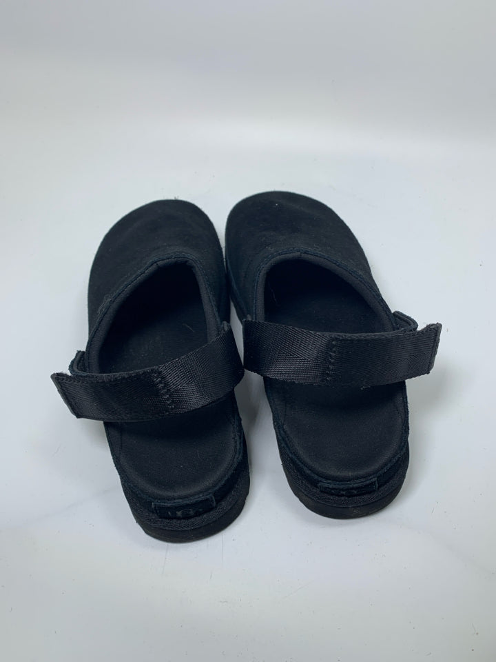 UGG Goldenstar Clogs *Minor Wear