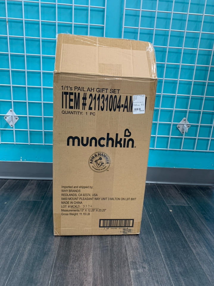 Munchkin PAIL Diaper Pail