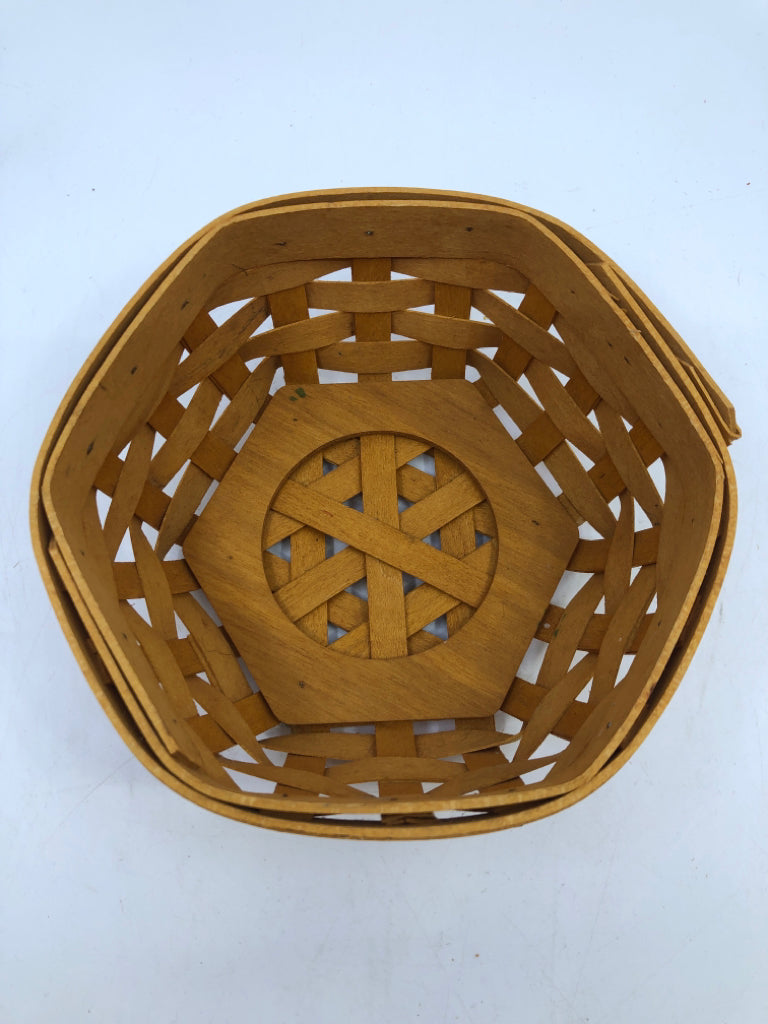 2000 SMALL BROWN HEXAGON BASKET.