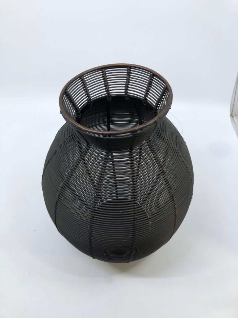HEAVY METAL LINED VASE.