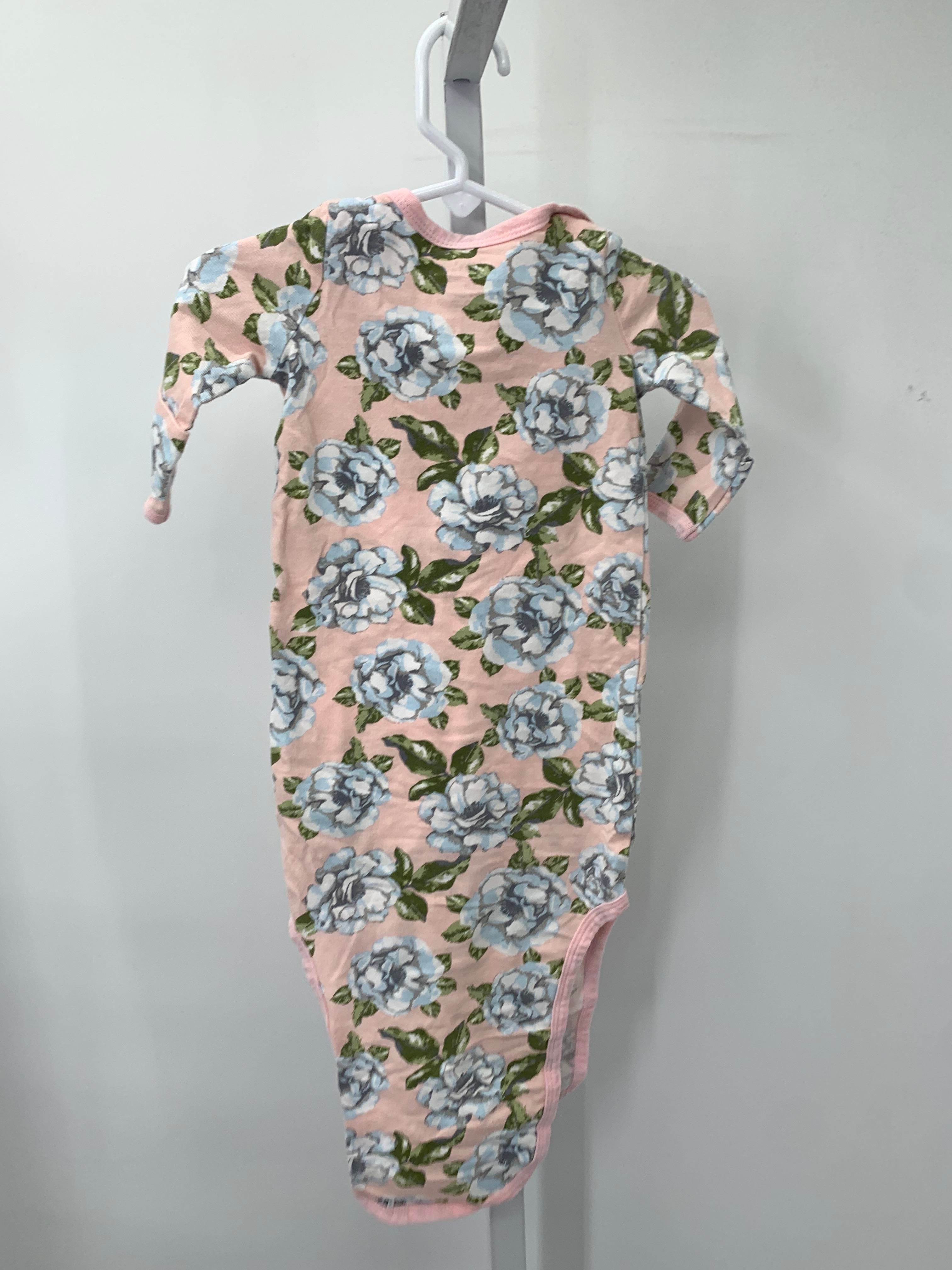 Baby Essentials Size 3 Months Girls Gown Sleeper