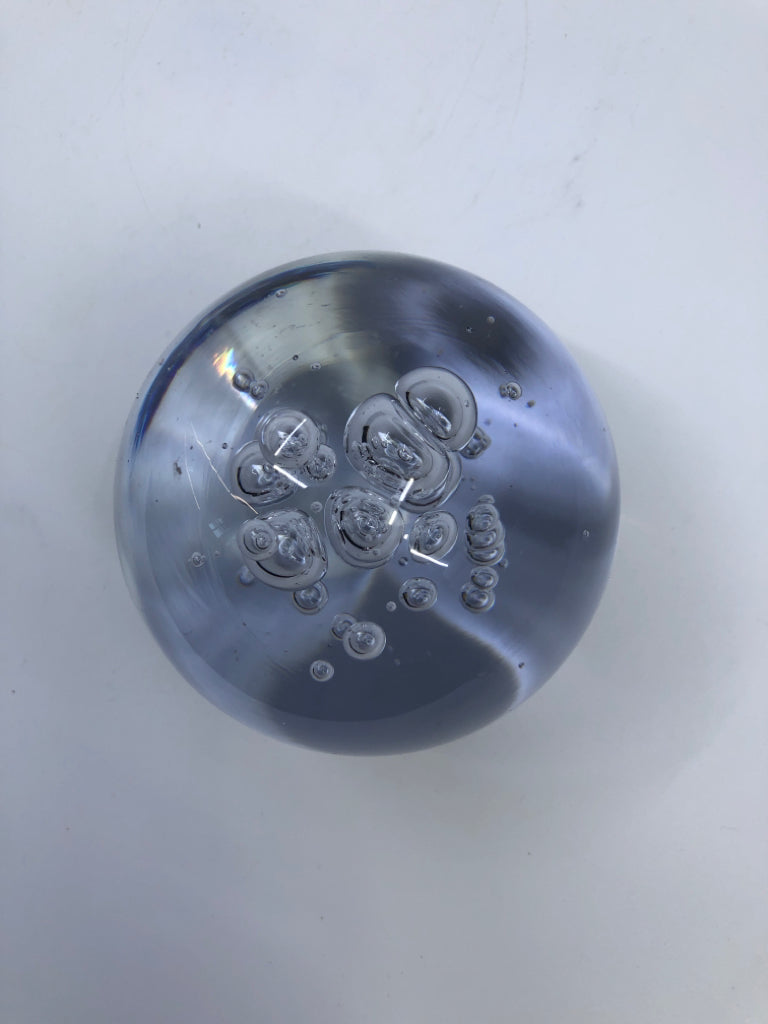 CLEAR GLASS PAPER WEIGHT W BUBBLES.