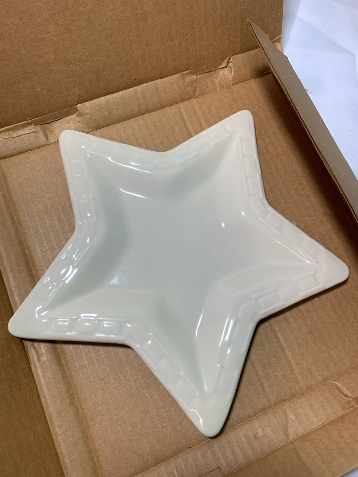 NIB LONGABERGER STAR PLATE.