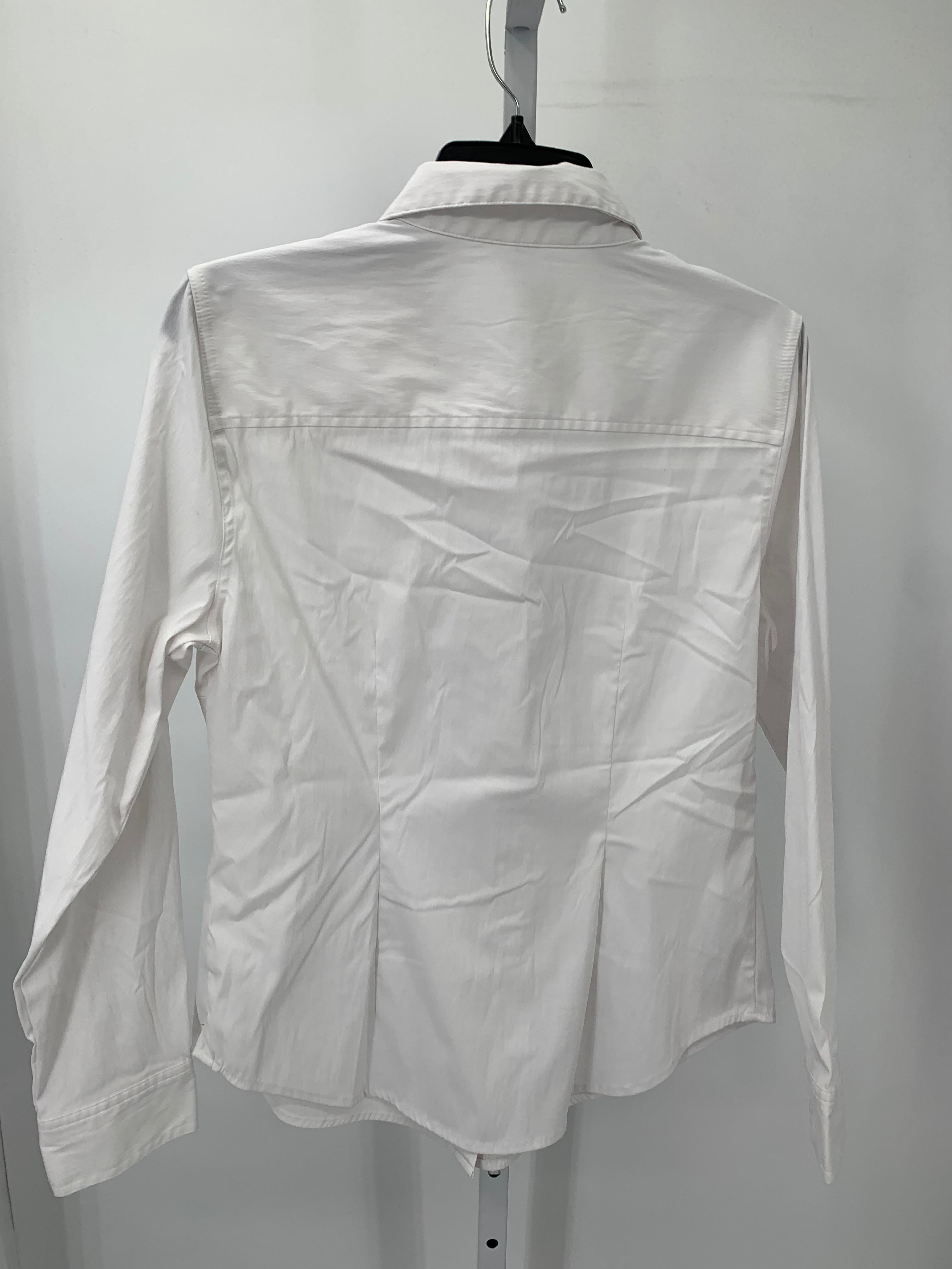 Time and Tru Size Medium Misses Long Sleeve Shirt