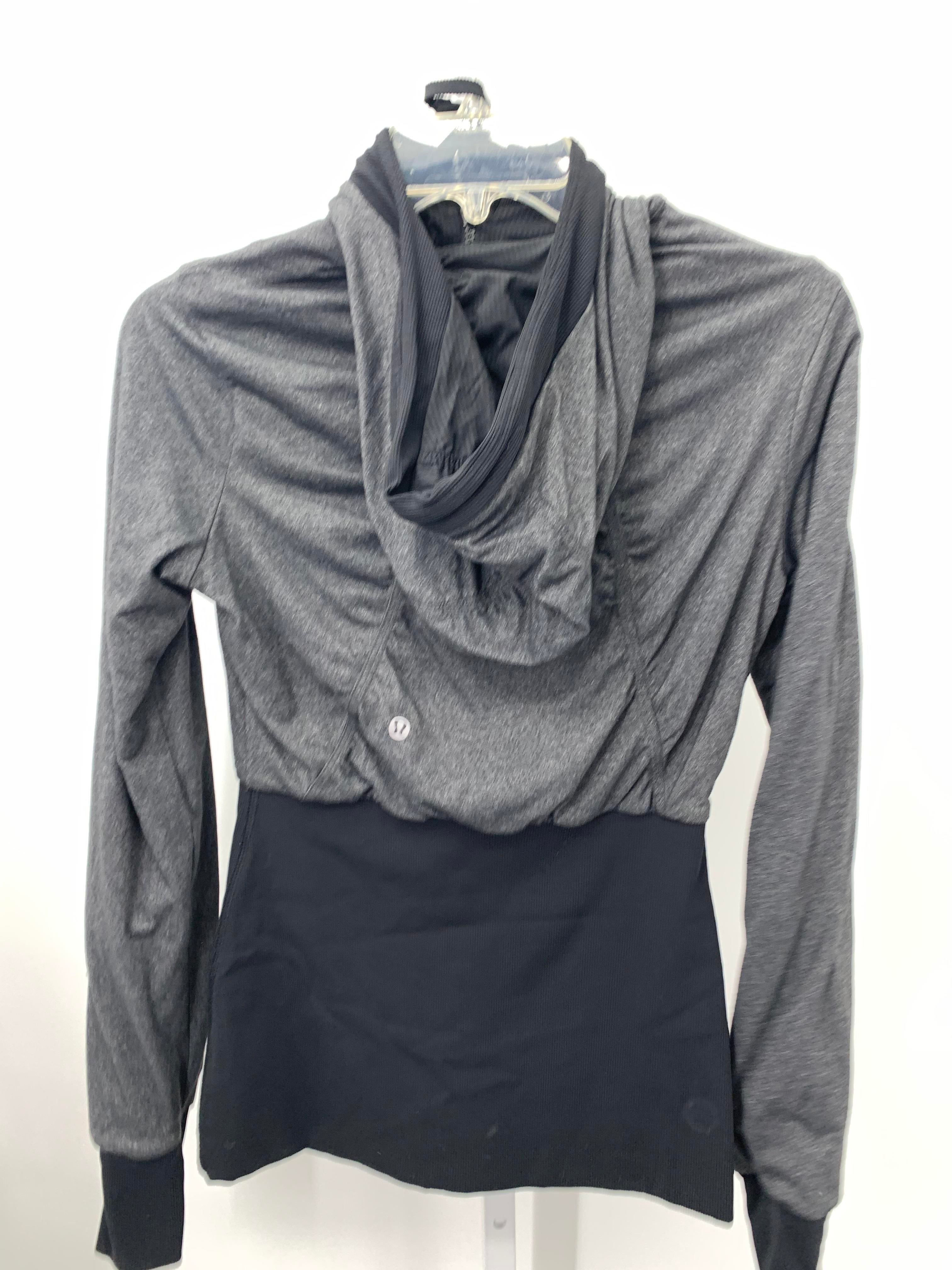 Lululemon Size 6 Misses Sweat Jacket