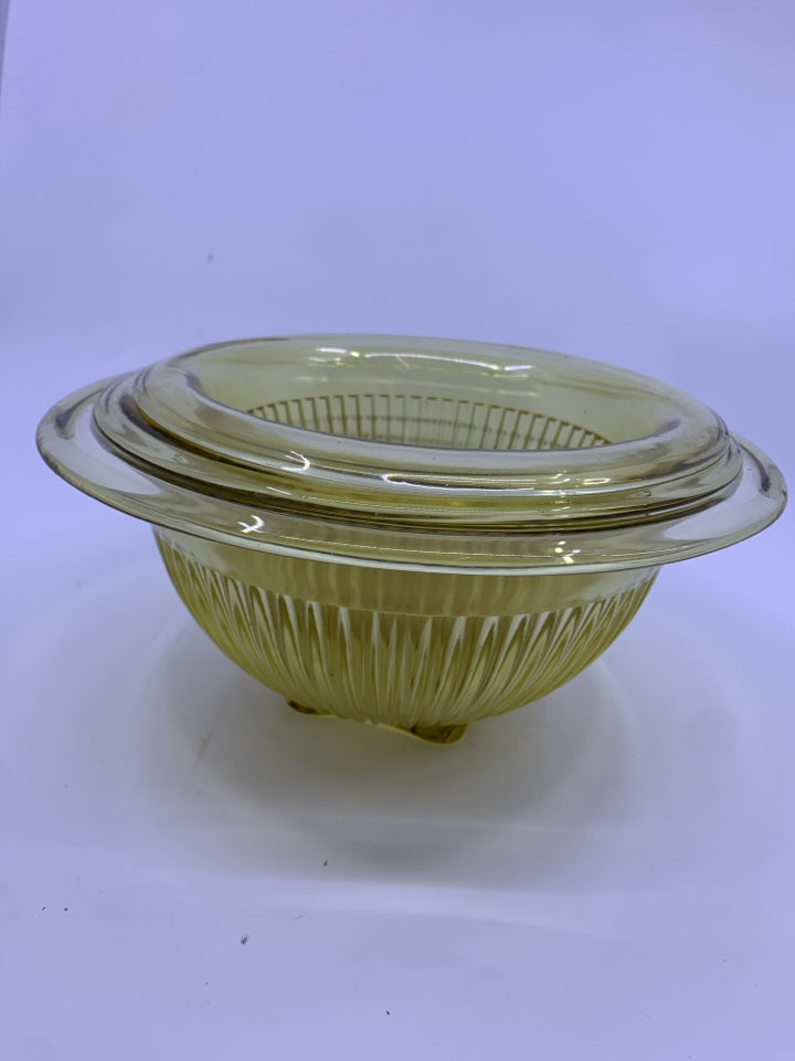 3 VTG RIBBED GLASS MIXING BOWLS.