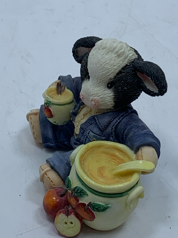 MARY MOO SWEET WARM AND WONDERFUL.
