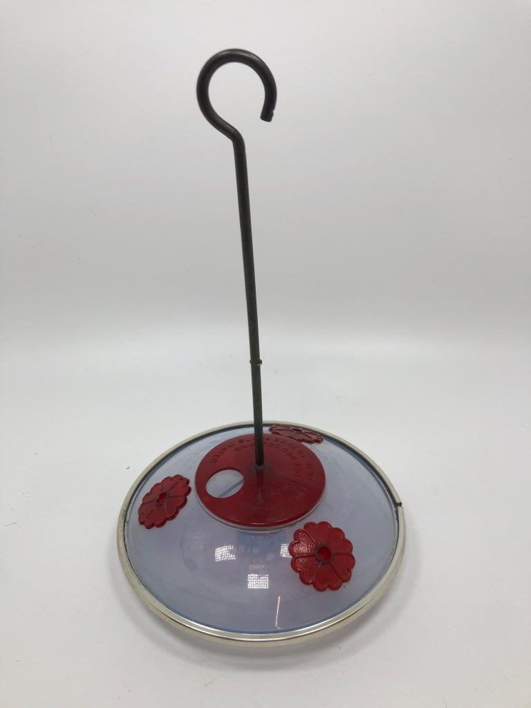 PLASTIC HUMMINGBIRD FEEDER.
