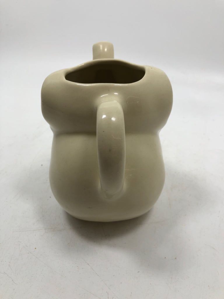 CERAMIC ELEPHANT CREAMER.