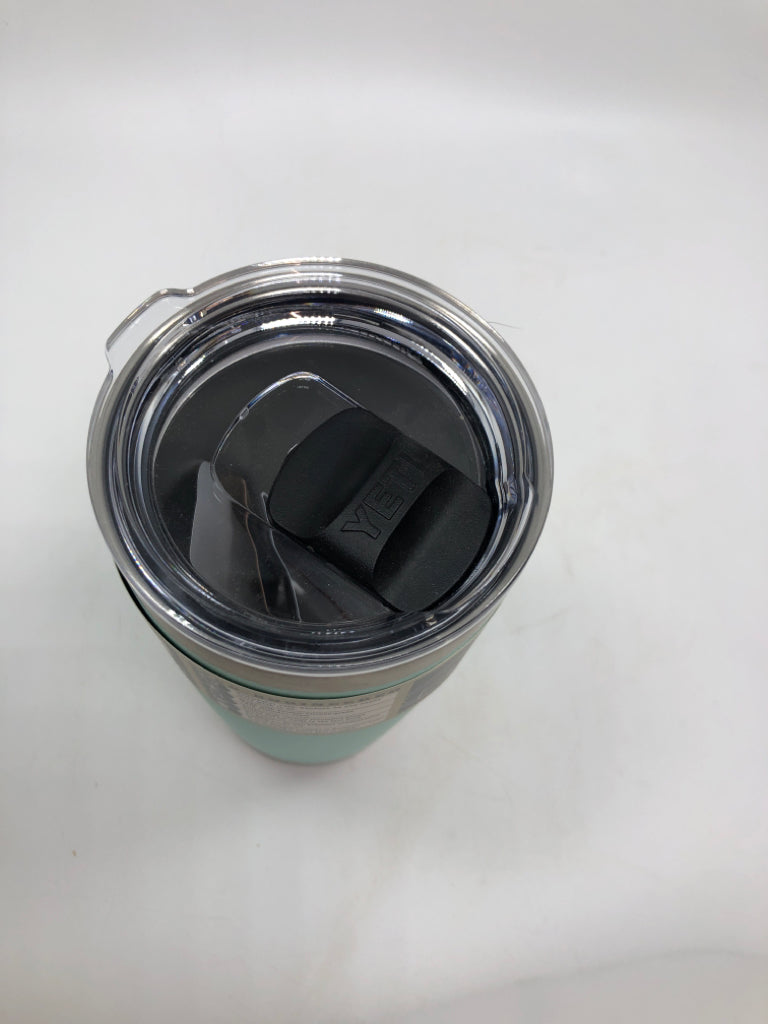 NWT TEAL YETI TUMBLER.