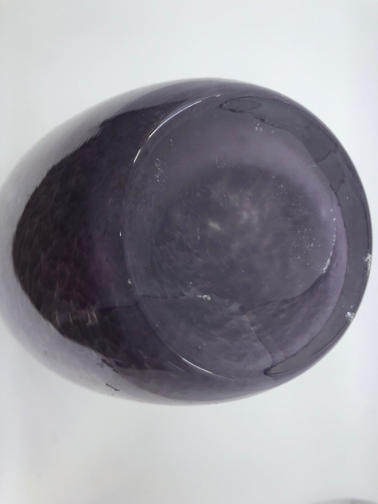 LARGE GLASS WHITE AND PURPLE VASE.