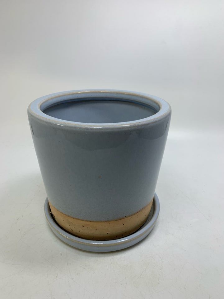 HEAVY LIGHT BLUE PLANTER W/ DRIP PLATE.