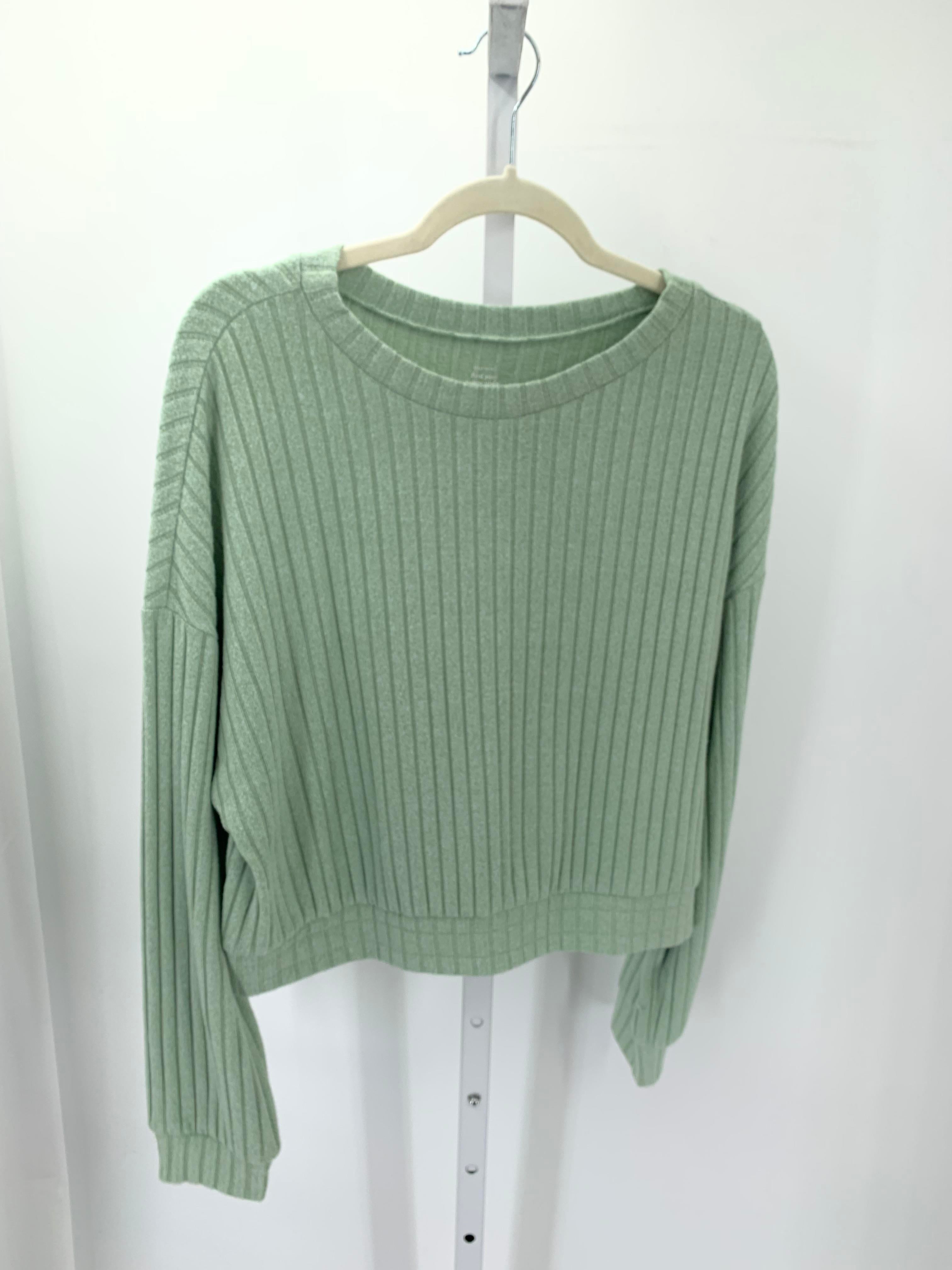 Gilly Hicks Size Large Juniors Long Sleeve Shirt