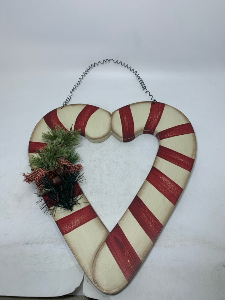 CANDY CANES WALL HANGING HEART SHAPED.