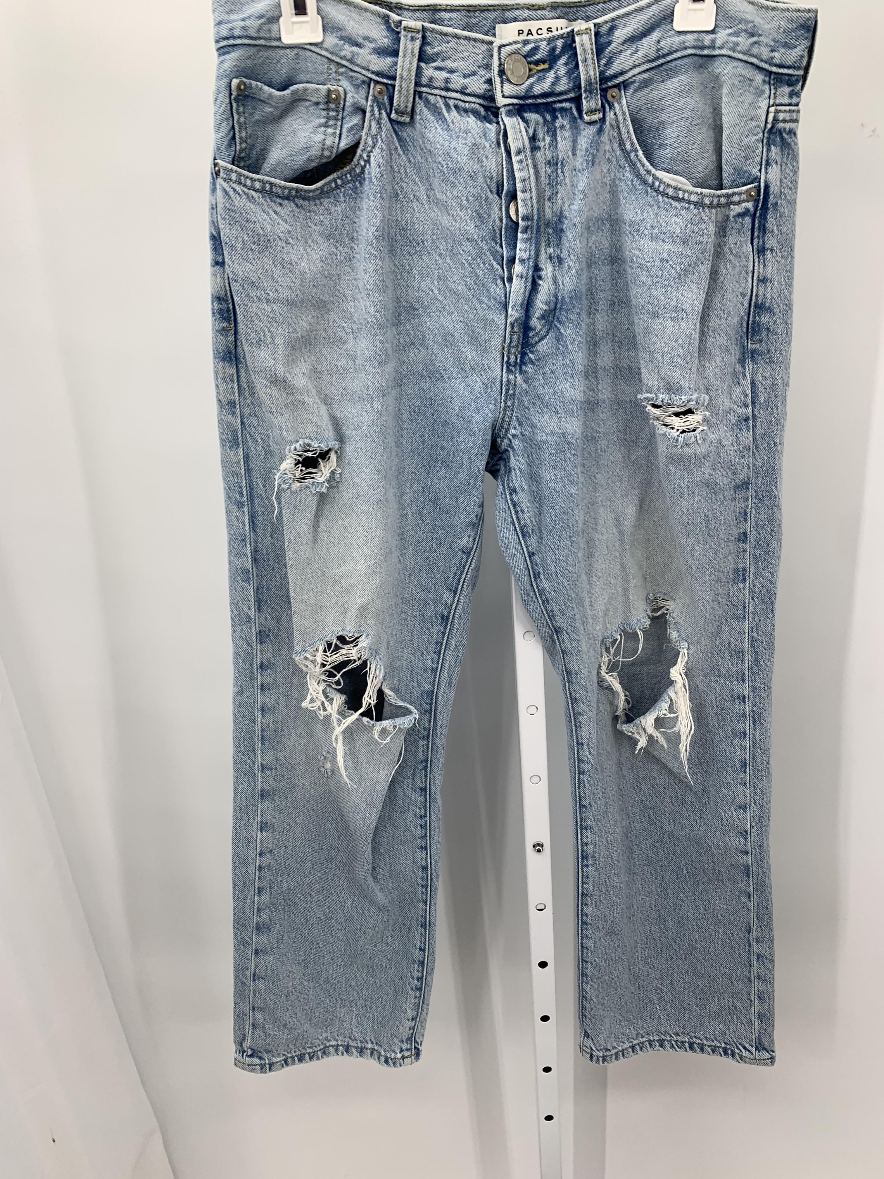 DISTRESSED STRAIGHT FIT