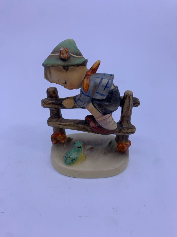 VTG HUMMEL BOY ON FENCE FIGURE.
