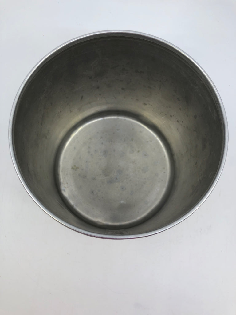 VTG METAL SUGAR CANISTER.