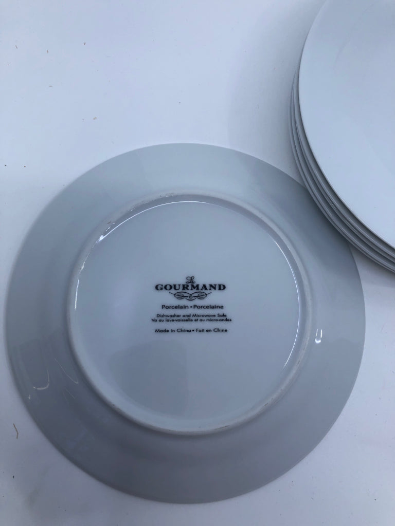 6 WHITE SNACK PLATES.