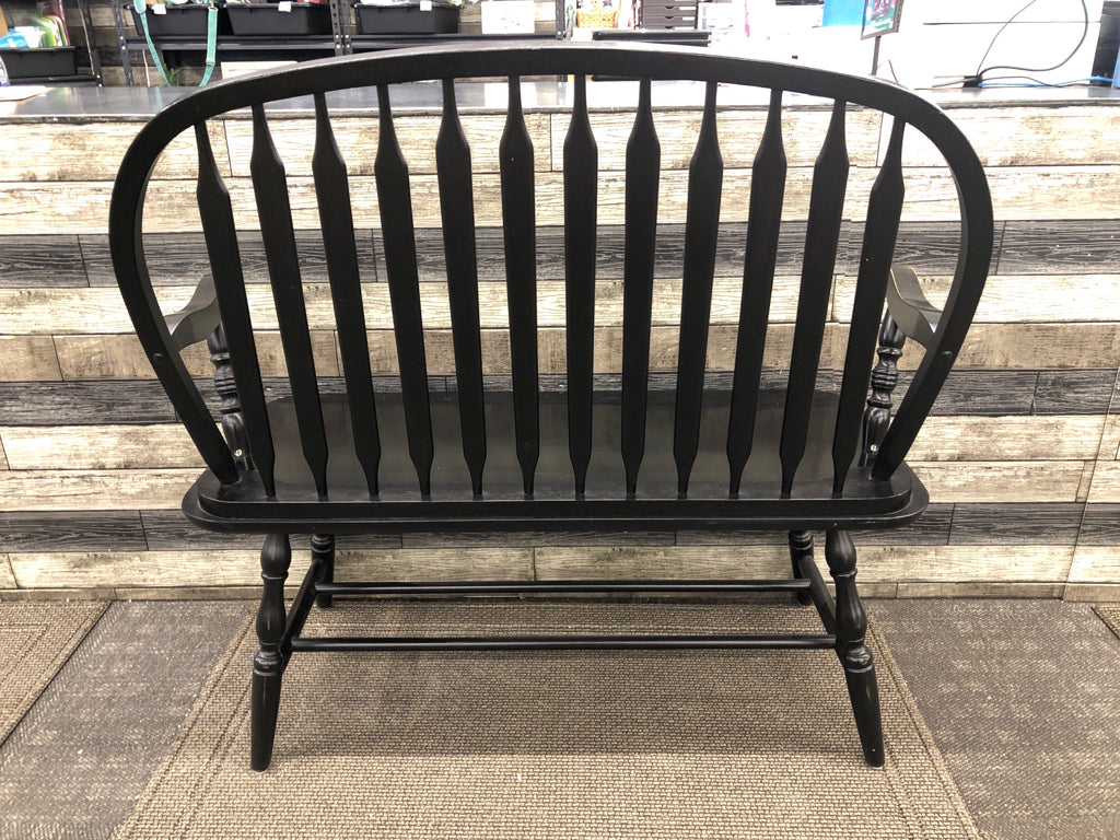 BLACK HIGH BACK BENCH.