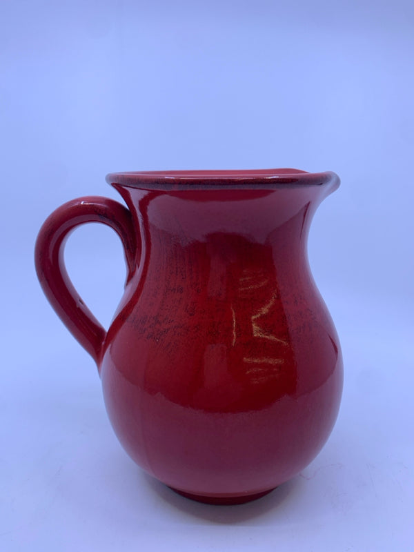 RED PITCHER.