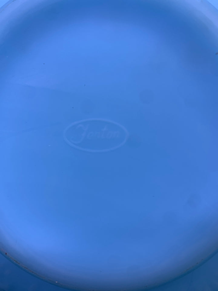 VTG BLUE FENTON SERVING BOWL W/ SCALLOP EDGE.