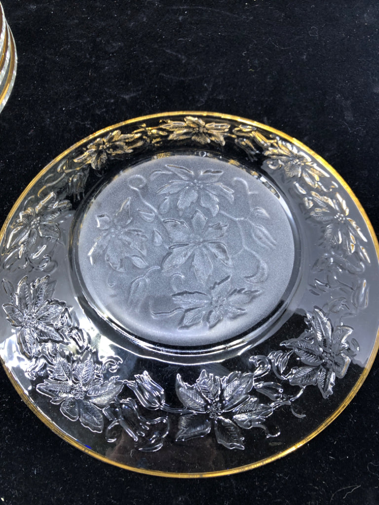4 FANTASIA GOLD RIM FROSTED POINSETTIA DESSERT PLATES.