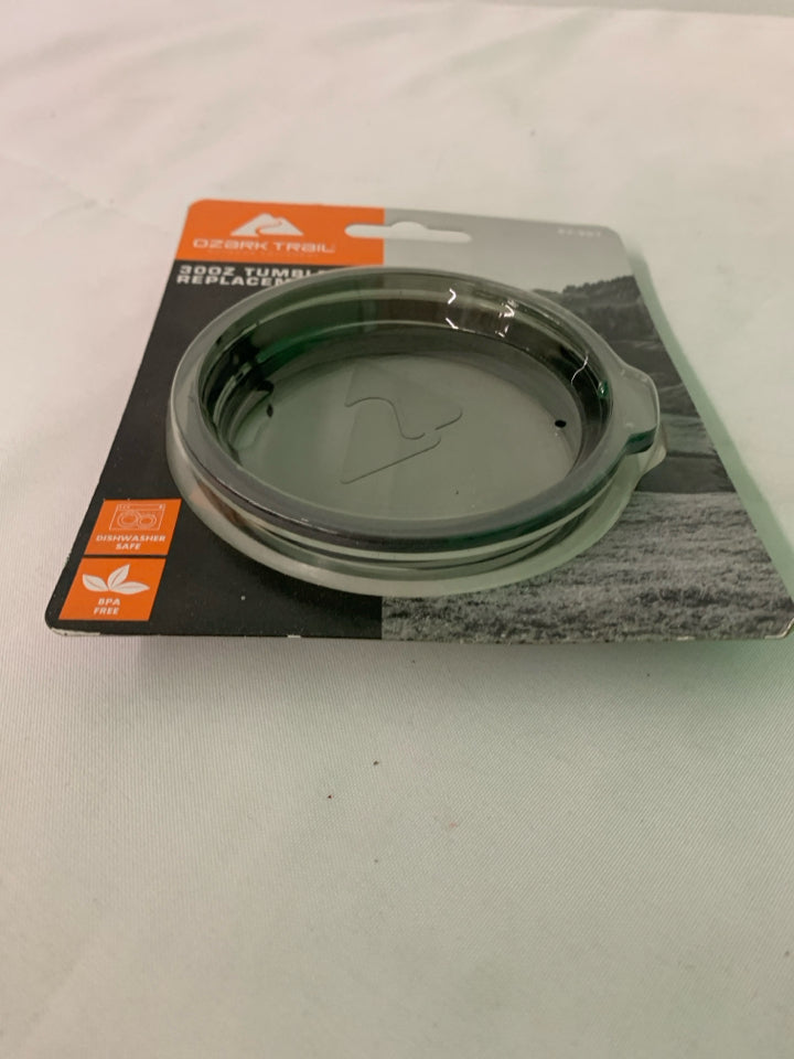NIP 30oz TUMBLER REPLACEMENT LID.