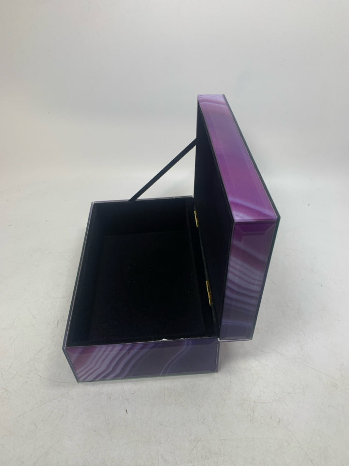 MARBLE LOOK JEWELRY BOX.