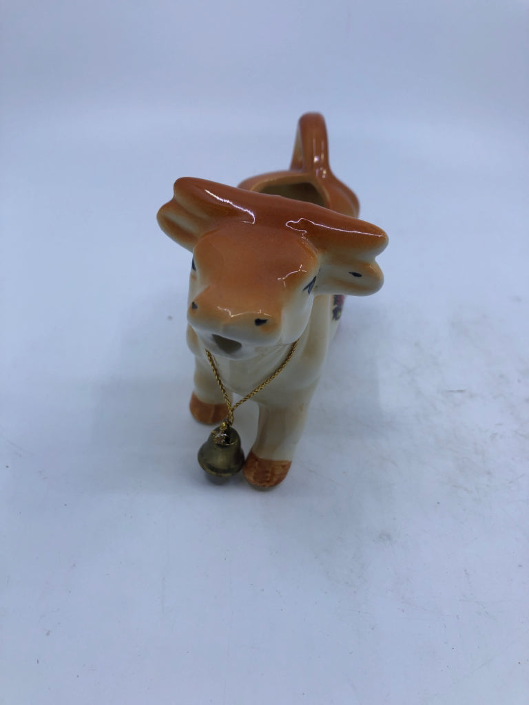 VTG COW CREAMER W/BELL- SWITZERLAND.