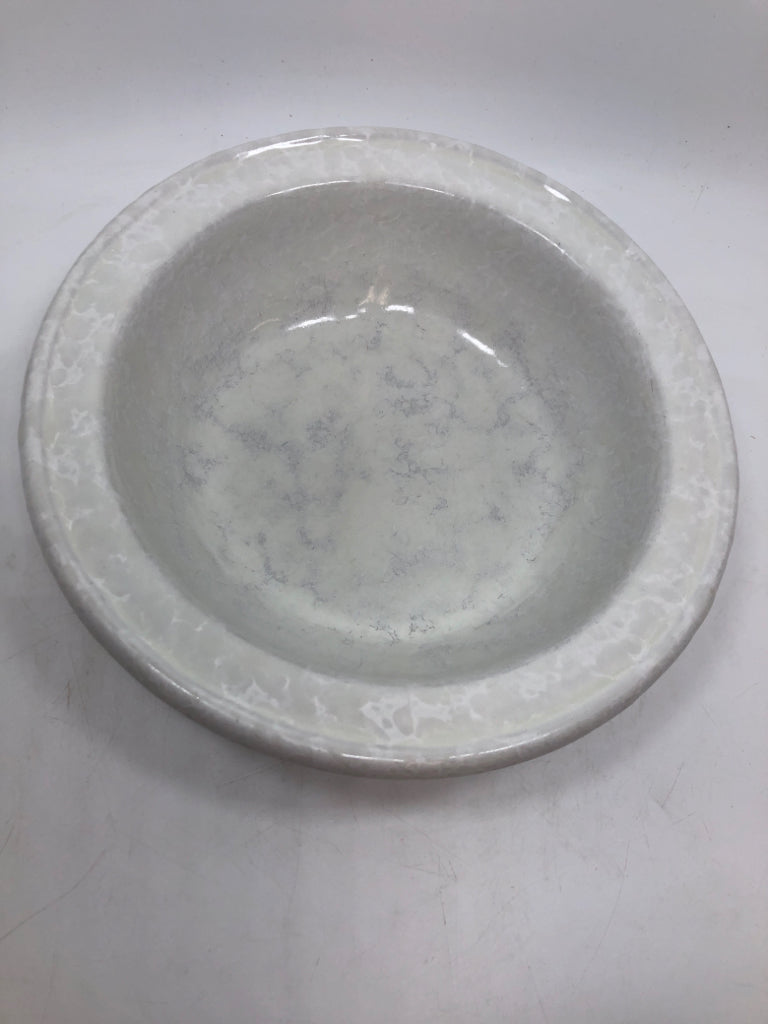 GLAZED SERVING BOWL- BENNINGTON POTTERS VERMONT.