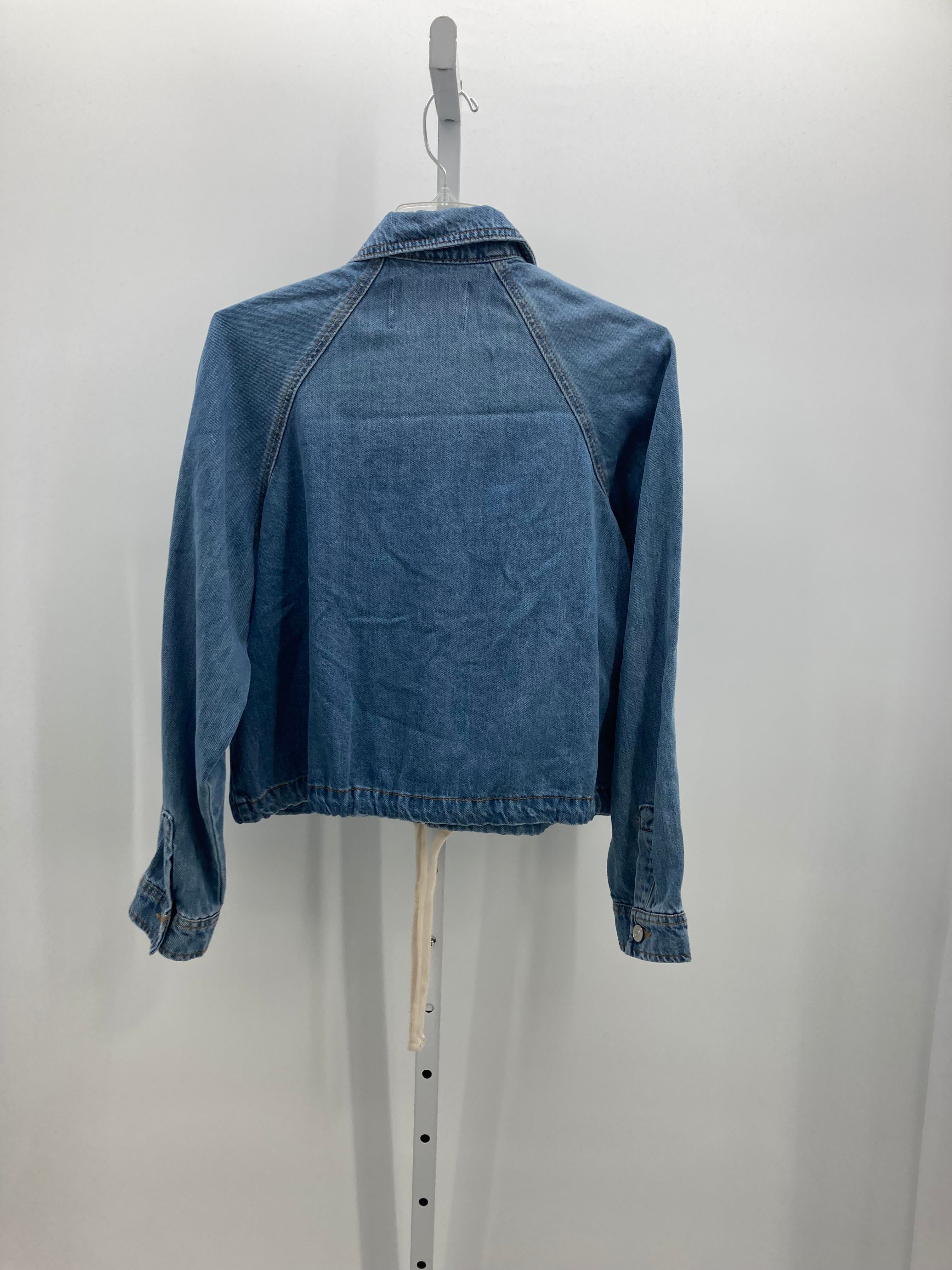 Size Medium Juniors Jacket