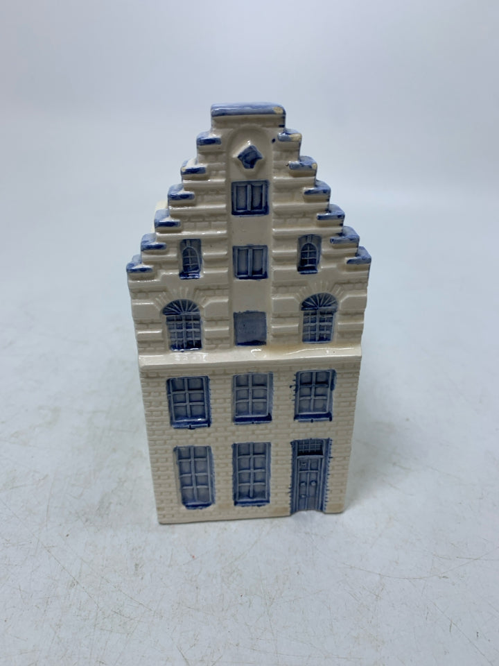 VTG AMSTERDAM CANAL HOUSE SMALL PLANTER W/ BLUE DETAILS.