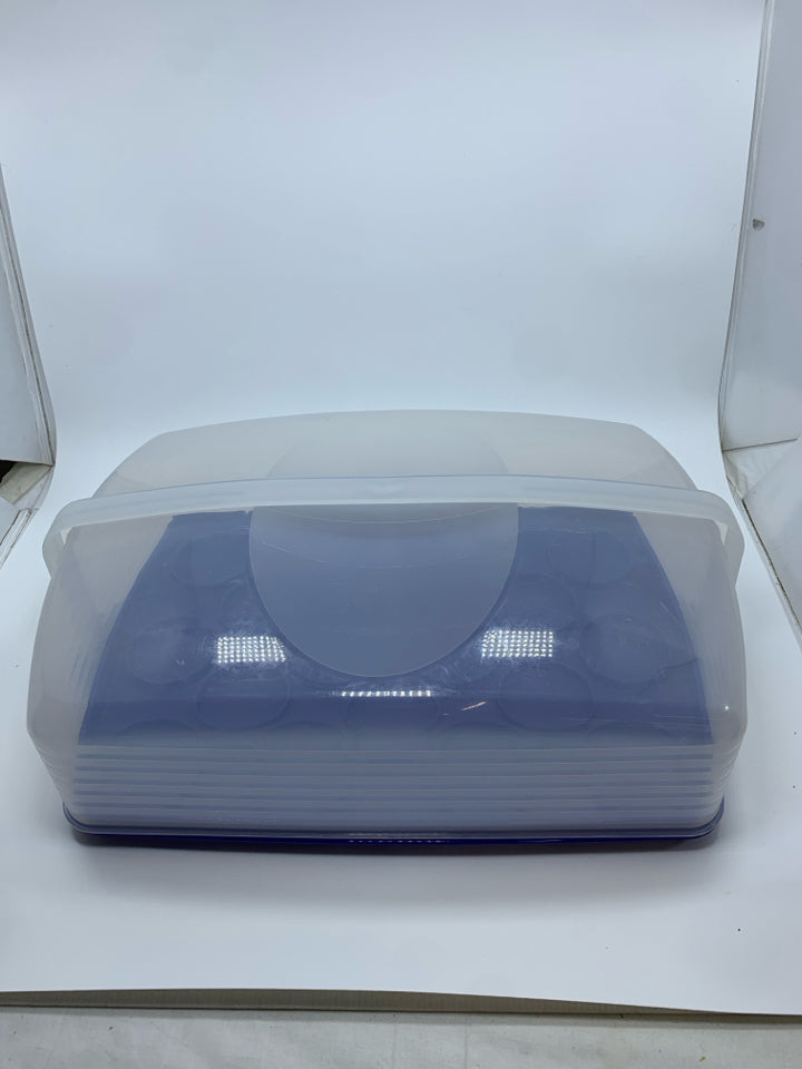 18-SLOT CUP-CAKE CARRIER W/BLUE BASE.
