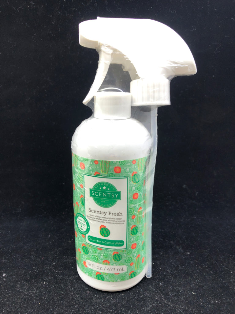 NIP SCENTSY FABRIC SPRAY.