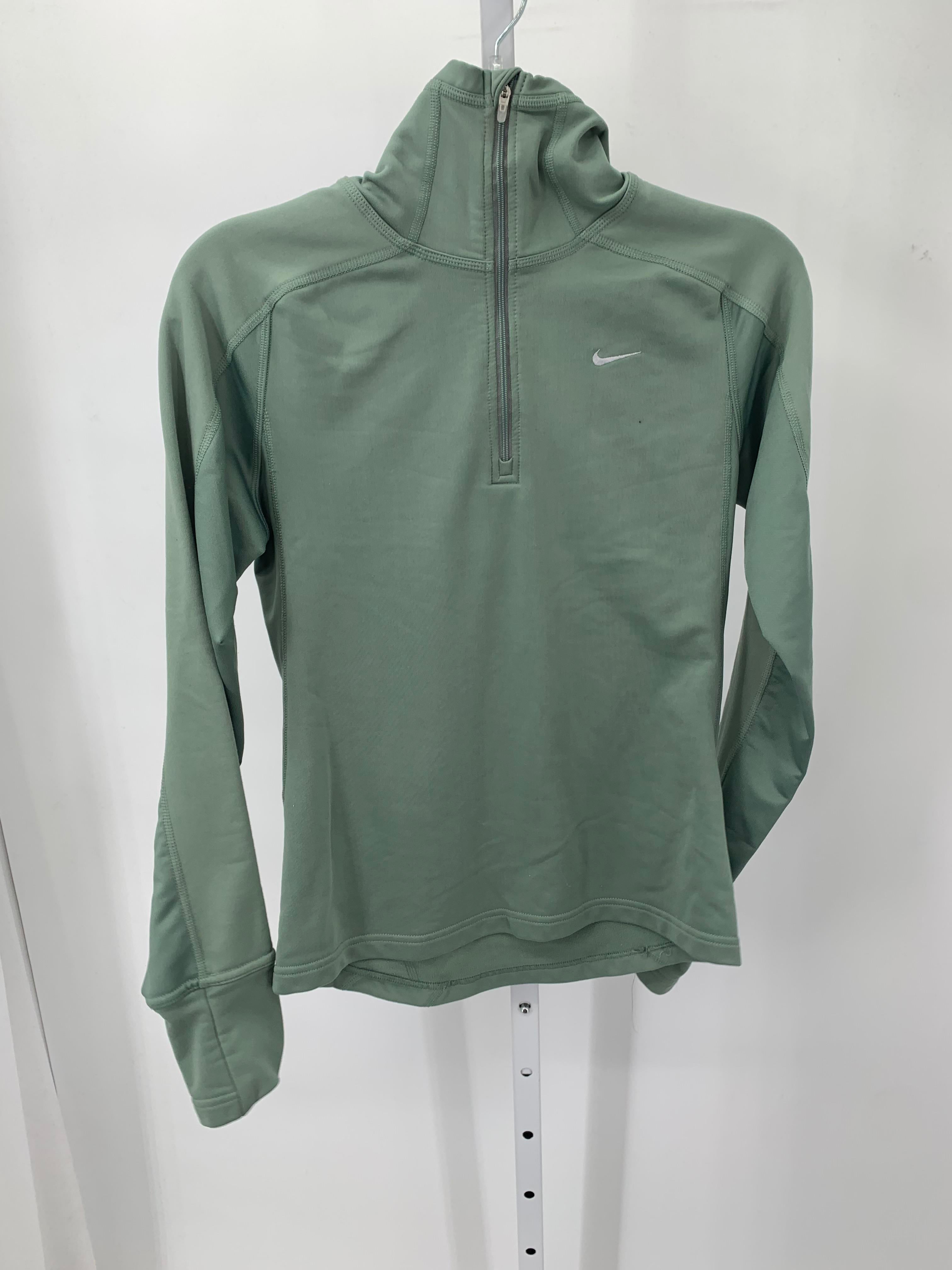 Nike Size Small Misses Long Sleeve Shirt
