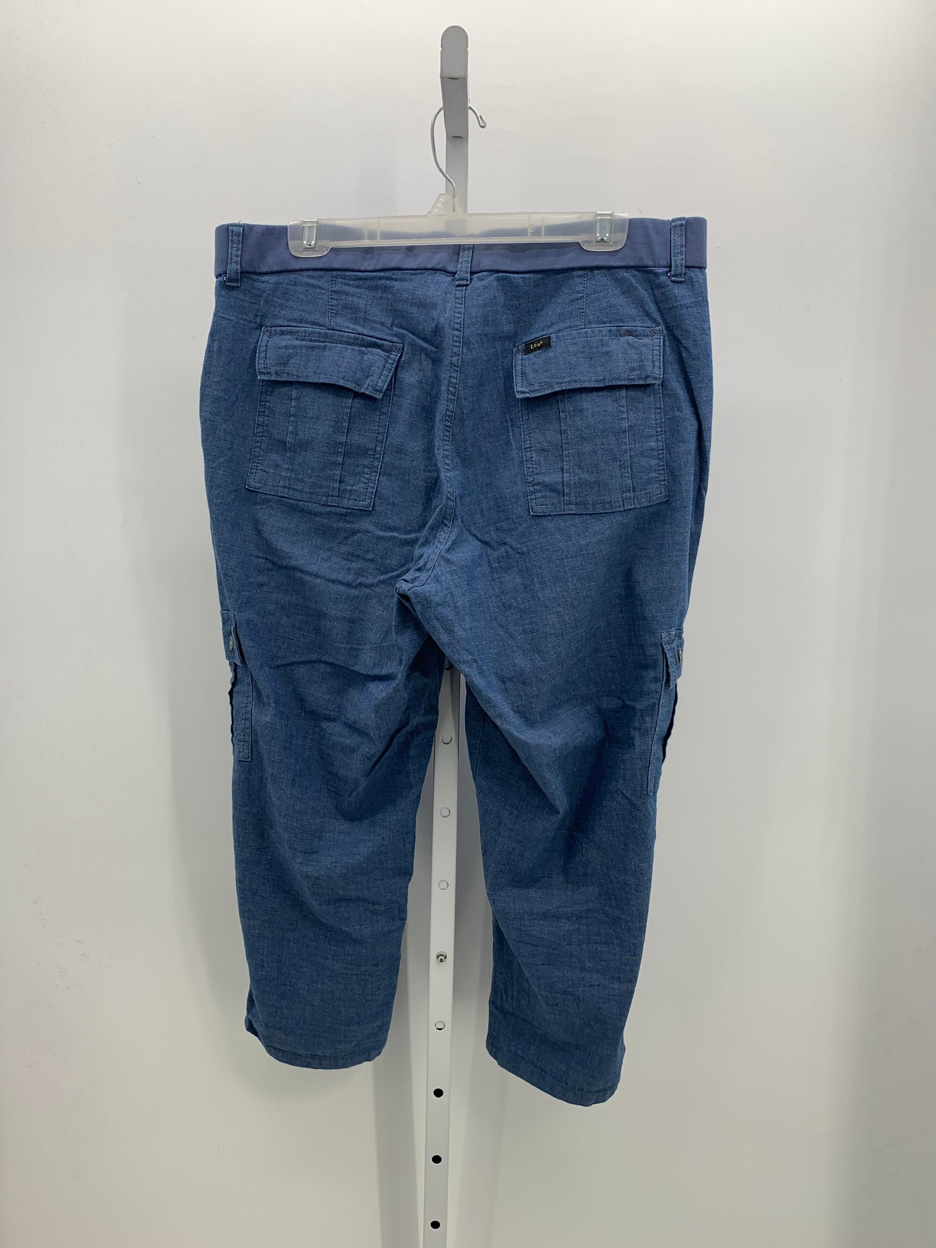 Lee Size 16 Misses Capri Pants