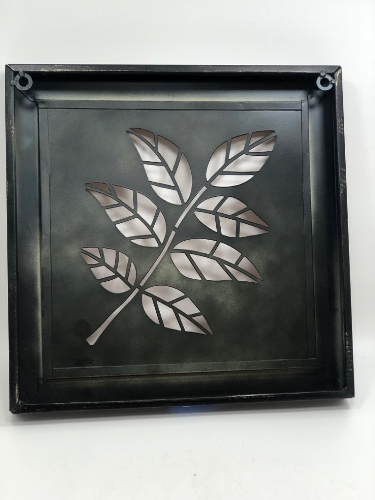 METAL LEAF ART CUT-OUT WALL-HANGING.