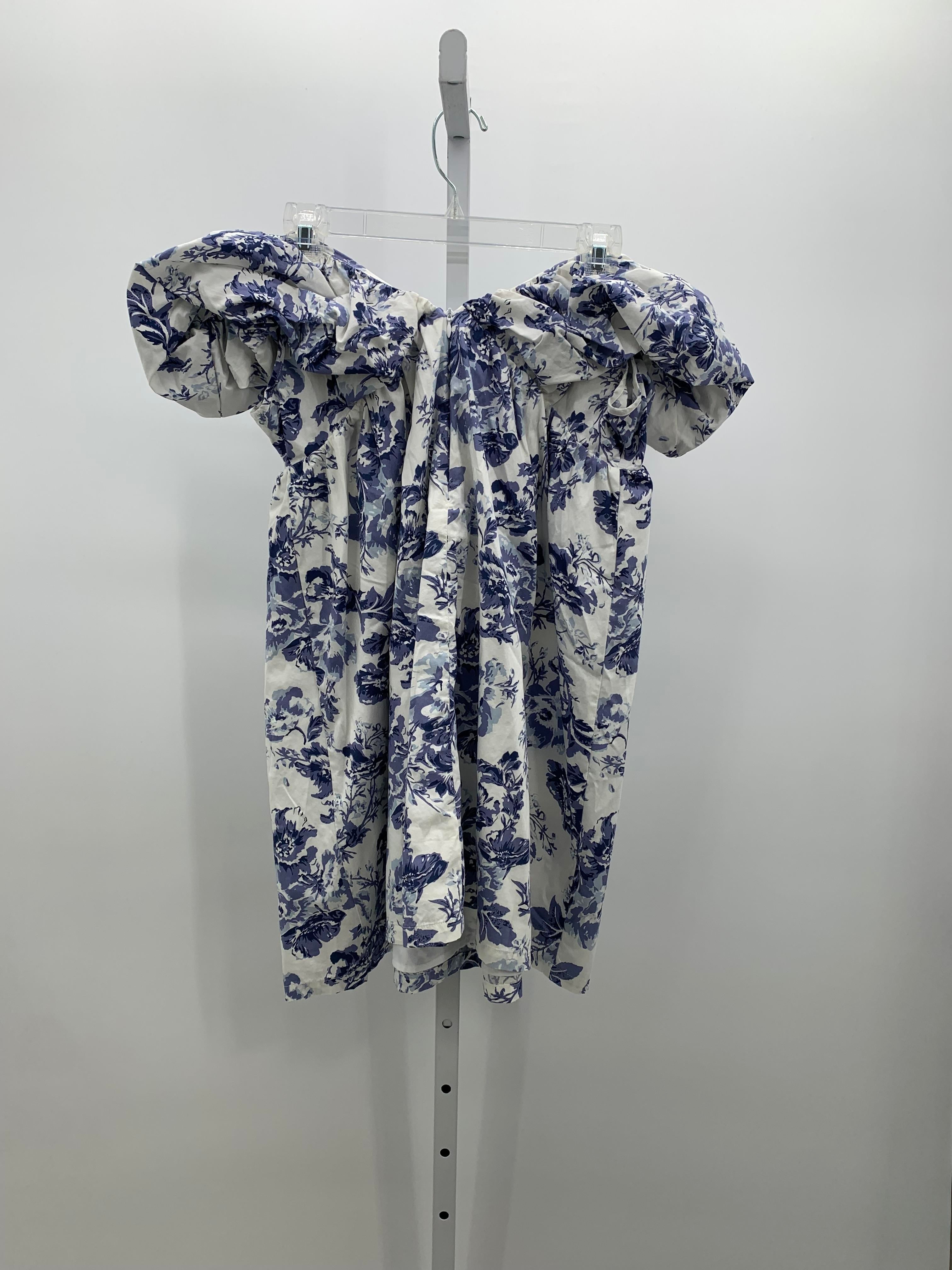 Size Medium Misses Short Sleeve Dress