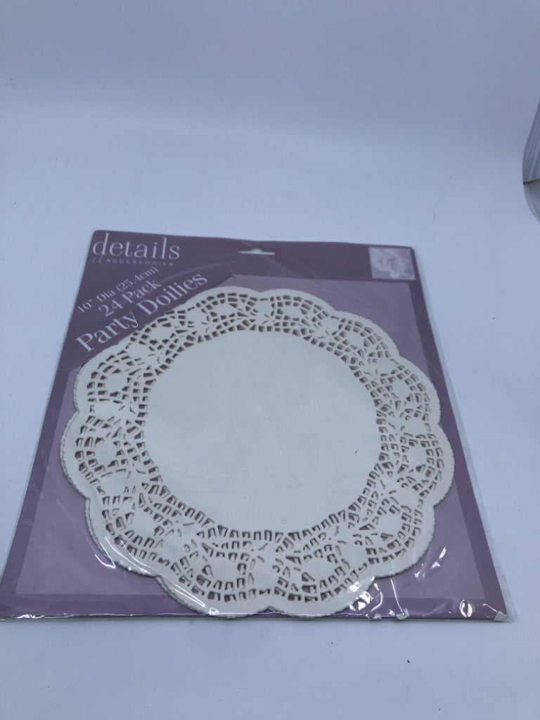 NIP PARTY DOILIES.