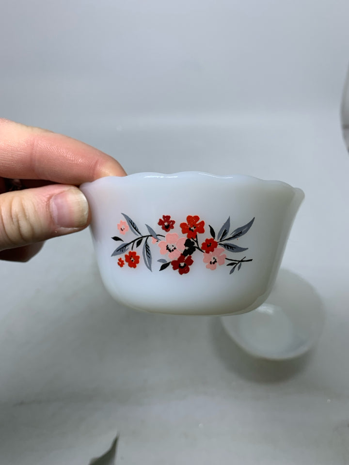 4 VTG SPICE BOWLS W/ PINK RED FLOWERS DESIGN.