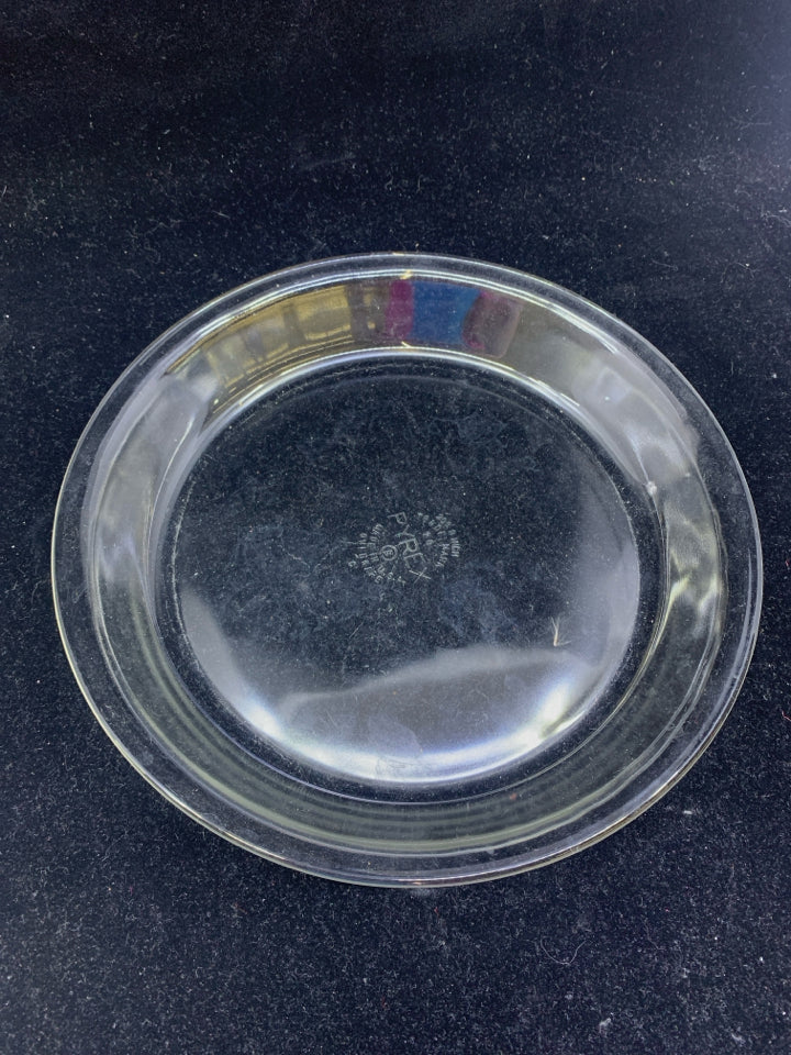 VTG PYREX PIE PLATE.
