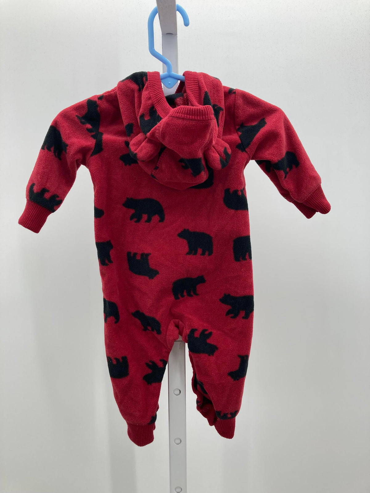 HOODED BLACK BEARS