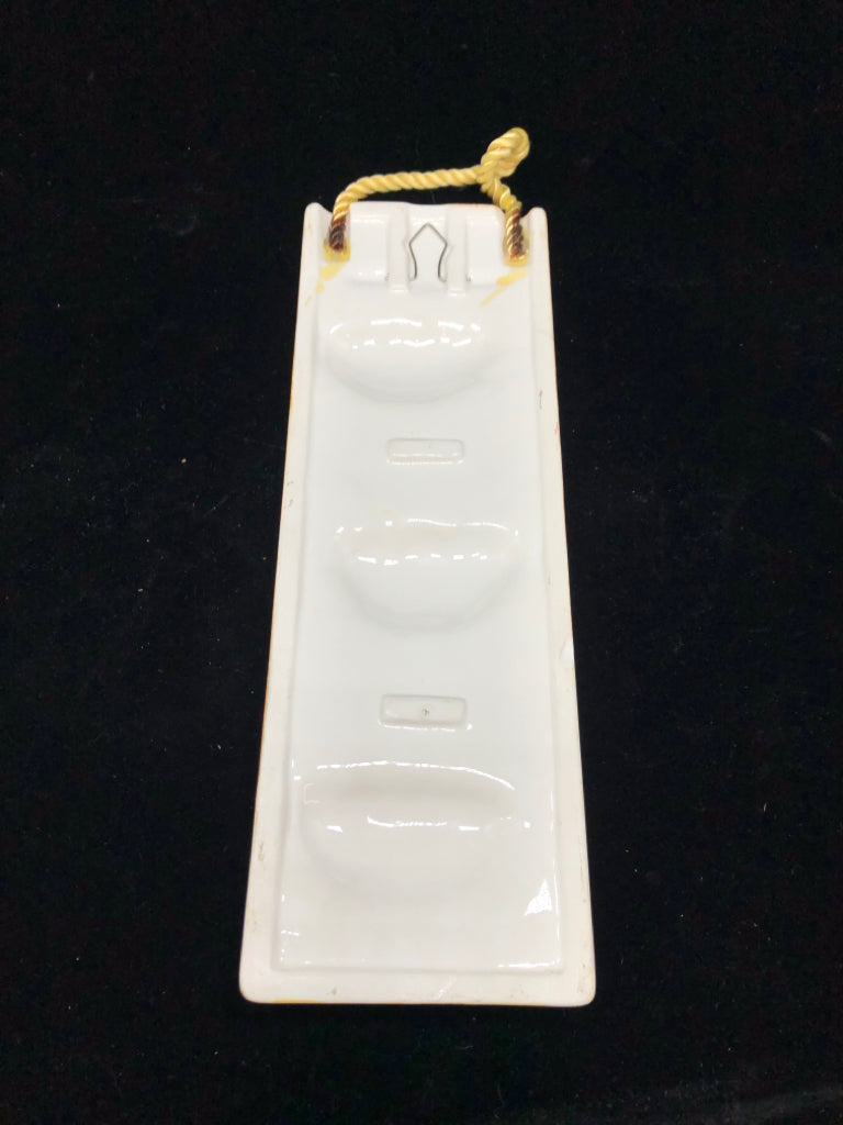 CAPPUCCINO CERAMIC WALL-HANGING.