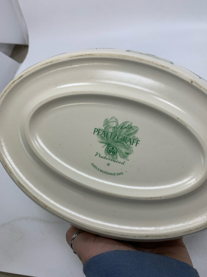GARDEN PATTERN OVAL BAKING DISH NATUREWOOD.